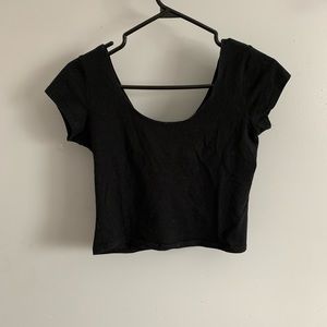 Black fitted crop top